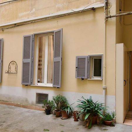 Major Sisters, Holiday Home In The Heart Of Roma Esterno foto